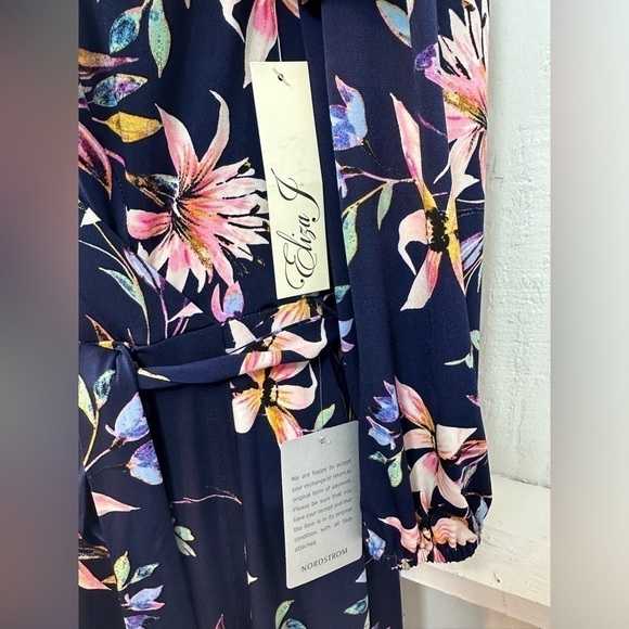 NWT NEW Eliza J Women’s Dress Size 2 Navy Floral Pattern Faux Wrap 3/4 Sleeves - Picture 6 of 15